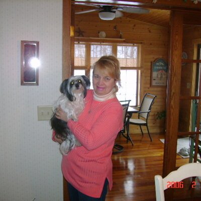 Profile Picture of Mary June Pruitt (@june7777) on Twitter