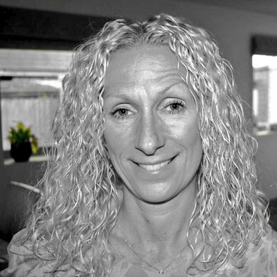 Profile Picture of Sarah Marson (@sjmar) on Twitter