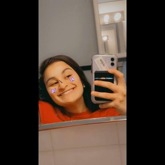 Profile Picture of Reem Fakhoury (@reemfakhoury303) on Poshmark