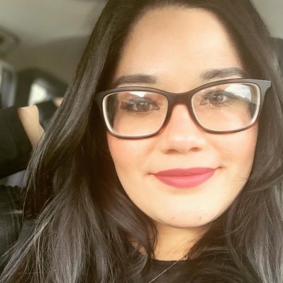 Profile Picture of Deyanira Ramirez (@CaeliPartem) on Twitter