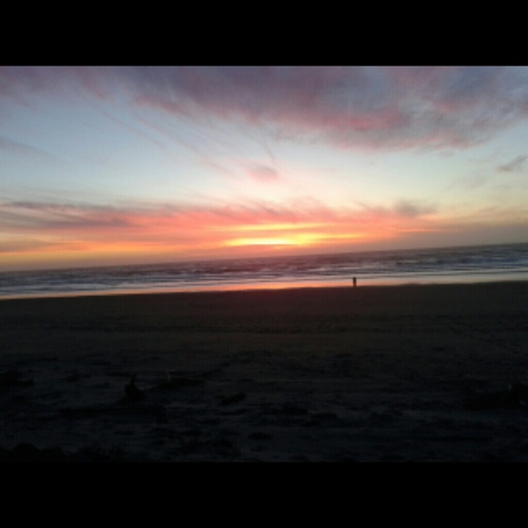 Profile Picture of Sonja Carlson (@carlsonsonja) on Poshmark