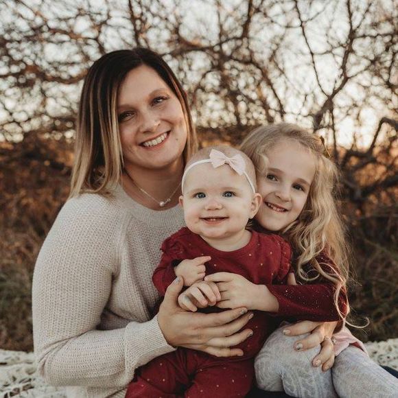 Profile Picture of Candace Kocks (@candacebrooke09) on Poshmark