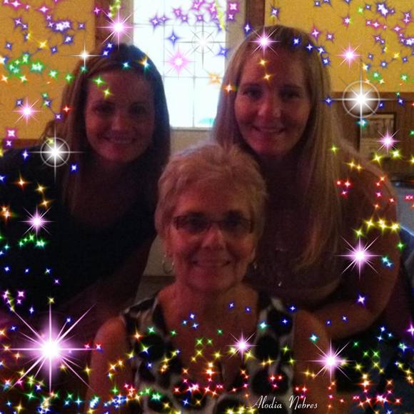 Profile Picture of Marilyn Olszewski lamps (@lamper) on Poshmark