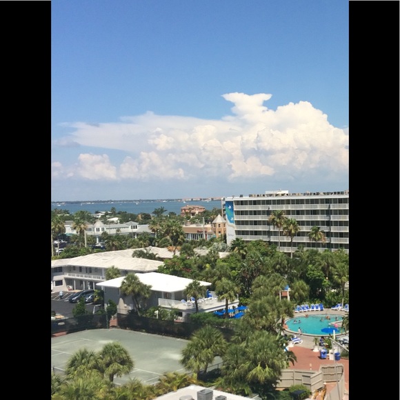 Profile Picture of Jonathan Ramsey (@jcramsey73937) on Poshmark