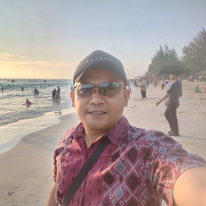 Profile Picture of Jeffry Ginting (@jeffry_ginting) on Tiktok