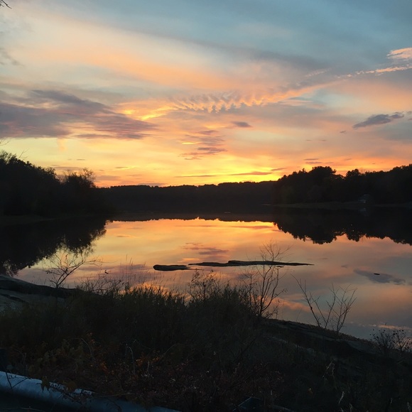 Profile Picture of Jalen Croutch (@jcroutch) on Poshmark