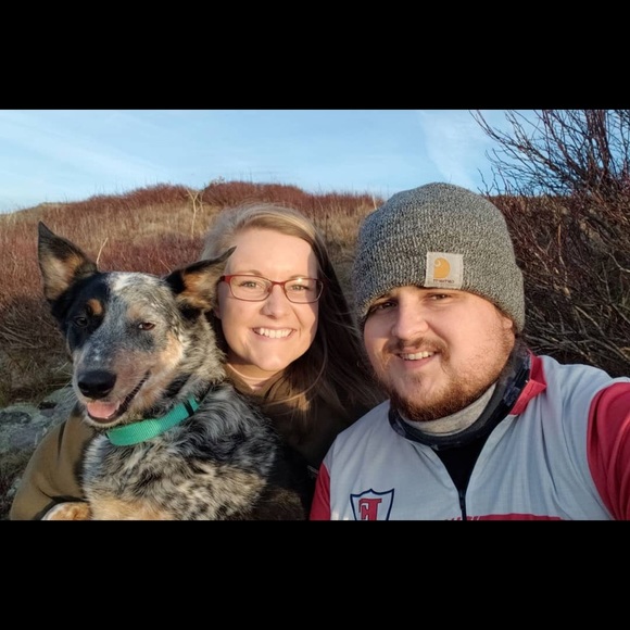 Profile Picture of Ericka Beall (@erickambeall) on Poshmark