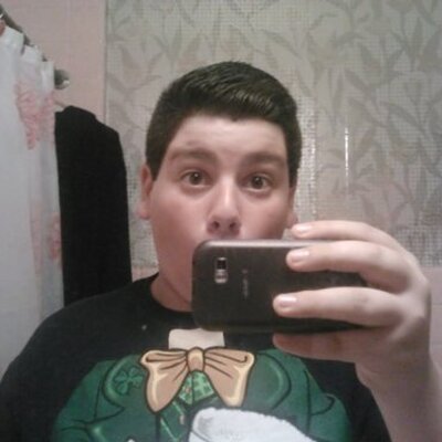 Profile Picture of Ryan Wares (@ryerye22045) on Twitter