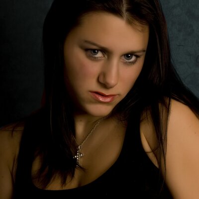 Profile Picture of Kristy Lawday (@KrisLawNic1) on Twitter