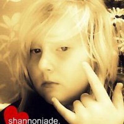 Profile Picture of Shannon Gale (@CrackinShan999) on Twitter