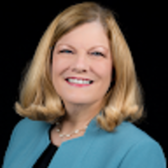 Profile Picture of Janelle Patterson (@janellepat98) on Poshmark