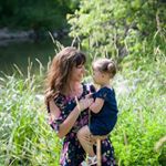 Profile Picture of Robin Dean (@robinsreadingcorner) on Instagram