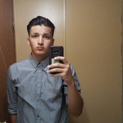 Profile Picture of Michael Segura (@Michael_Basic) on Twitter