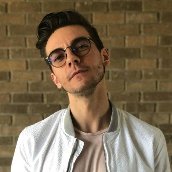 Profile Picture of Jeff Justice (@jeffjustice630) on Poshmark