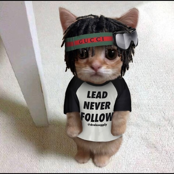 Profile Picture of Jonathan Zamora (@crowz_5) on Poshmark