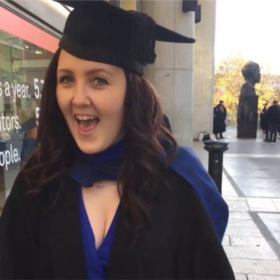 Profile Picture of Libby Marie Davies (@lbbymriephtg) on Twitter