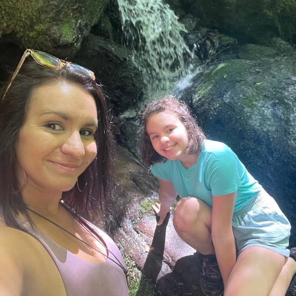 Profile Picture of Leah Wackermann (@leahwackermann) on Poshmark