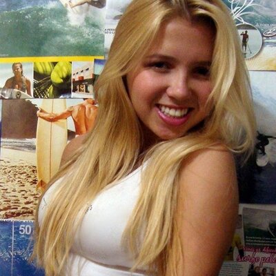 Profile Picture of Jéssica Hoch (@jessiiicahoch) on Twitter