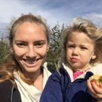 Profile Picture of Joanna Foster (@whyarbonneworksforme) on Instagram