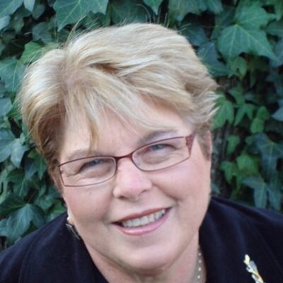 Profile Picture of Deborah Bash (@DeborahBash) on Twitter