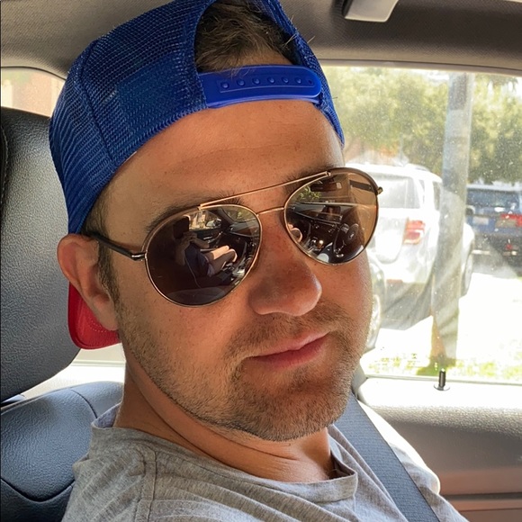 Profile Picture of Camil Michalczuk (@michalczukcamil) on Poshmark