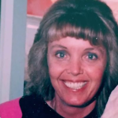 Profile Picture of Shawna Winters (@ShawnaWinters14) on Twitter