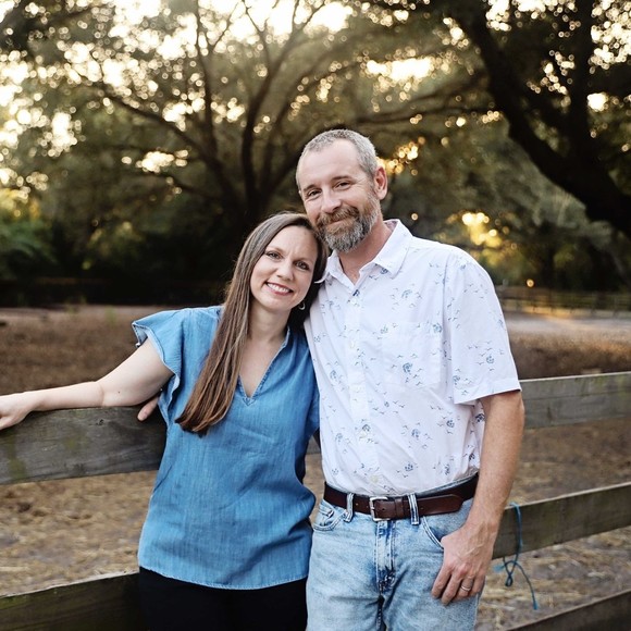 Profile Picture of Becky Waggett (@beckywaggett) on Poshmark