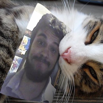 Profile Picture of Cesar Garcia Salinas (@CesarTheWriter) on Twitter