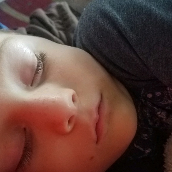 Profile Picture of Hazel Gonzalez (@mommy1311) on Poshmark