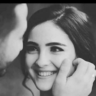 Profile Picture of HX S XH (@HX-S-XH) on Facebook