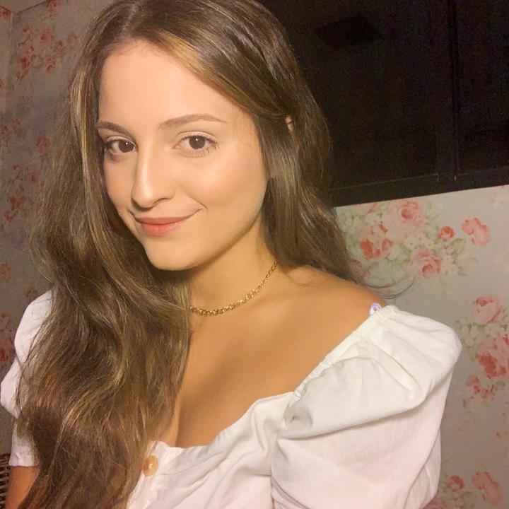 Profile Picture of Juliana Tavares (@juutavarezz) on Tiktok