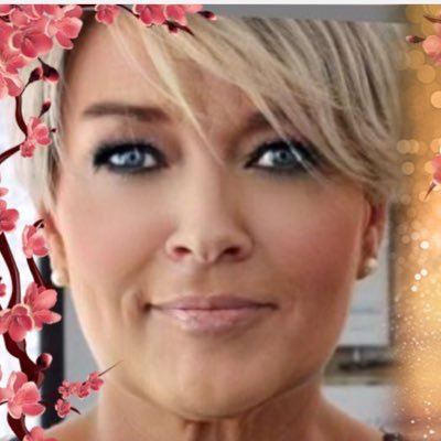 Profile Picture of Anne Bach Toft (@annebachtoft) on Twitter