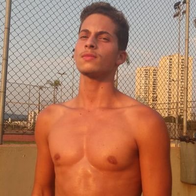 Profile Picture of Mike Viera (@Mike77822458) on Twitter