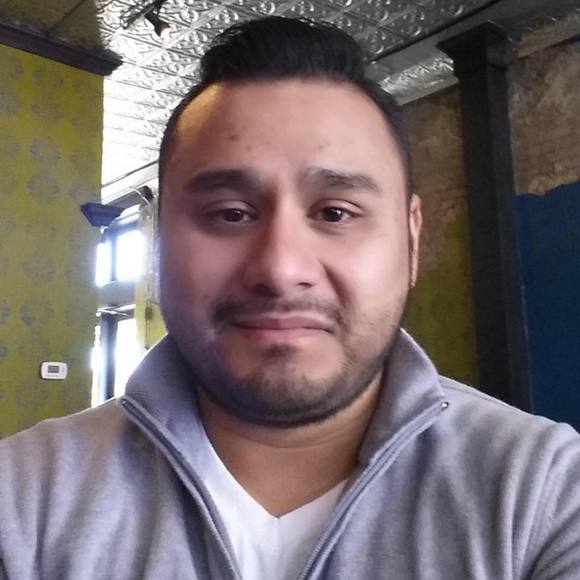 Profile Picture of Herbert Giron (@hgiron80) on Poshmark