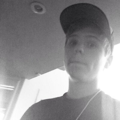 Profile Picture of Peter Lenhart (@pbaseball22) on Twitter