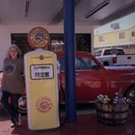 Profile Picture of Julie R Glazier (@glazier.julie) on Instagram