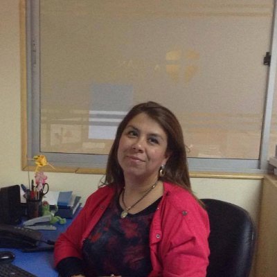 Profile Picture of Claudia A. Zepeda (@claudiazepeda20) on Twitter