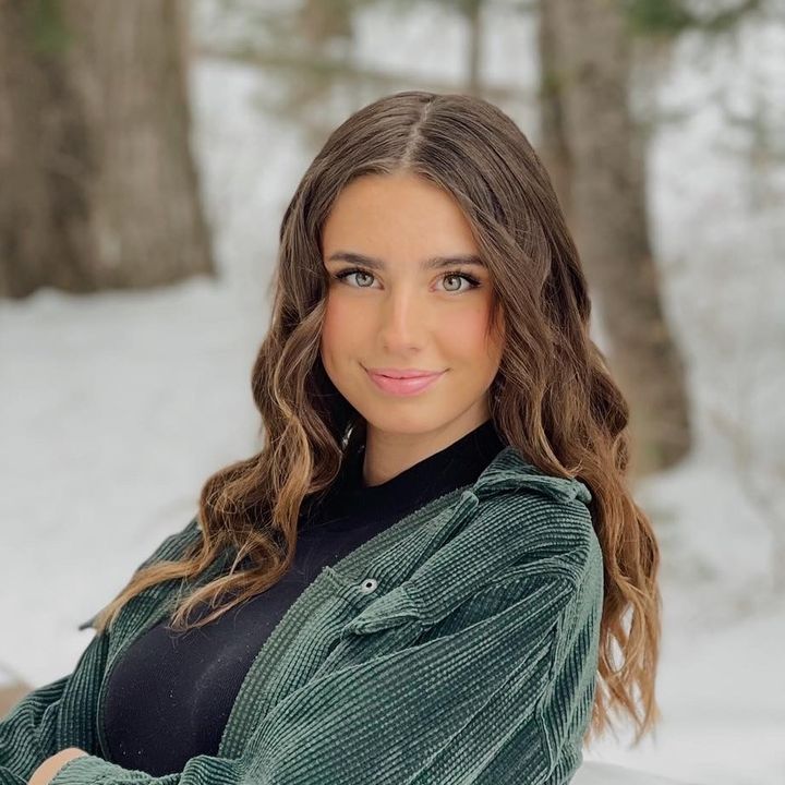 Profile Picture of Cora Stone (@cora.stone) on Tiktok