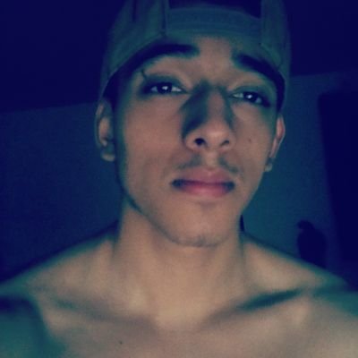 Emilio Lucero - Twitter Profile Picture of Emilio Lucero (@Armadilli0) on Twitter