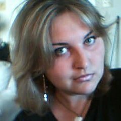 Profile Picture of Julia Apple (@jujuTdot) on Twitter
