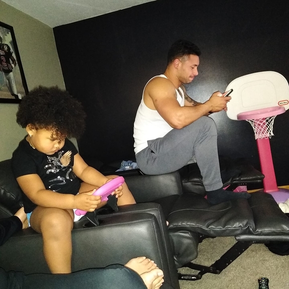 Profile Picture of Charles Hython (@charles35hython) on Poshmark