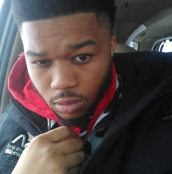 Profile Picture of Erick Edwards (@cupidka) on Poshmark