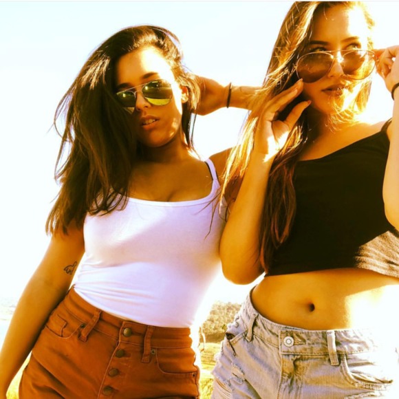 Profile Picture of Amanda Frederick (@manda_maay) on Poshmark