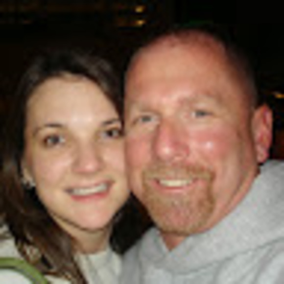 Profile Picture of David Vass (@oneear509) on Poshmark