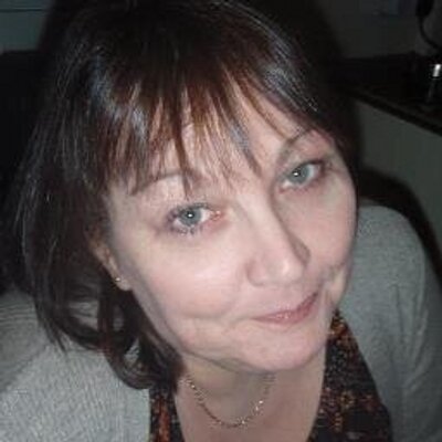Profile Picture of Sue Oates (@tranquilbelle) on Twitter