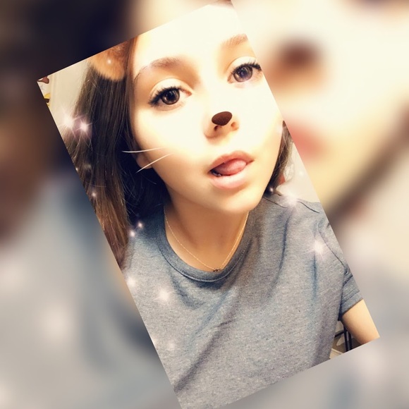 Profile Picture of Athena Freeman (@athena_freeman) on Poshmark