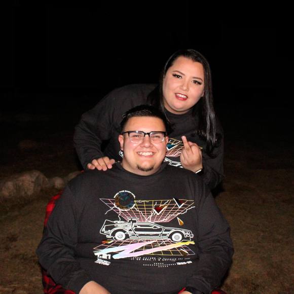 Profile Picture of Niko Oniszko (@nikooniszko) on Poshmark