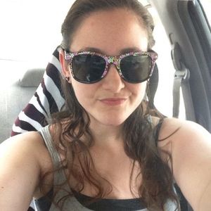 Profile Picture of Topanga Matthews (@loverly_jen) on Myspace