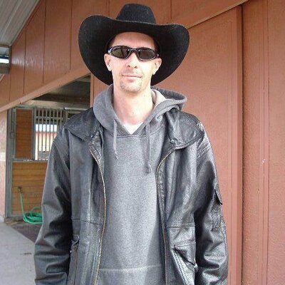 Profile Picture of Christopher Mikesell (@mylucky7) on Twitter