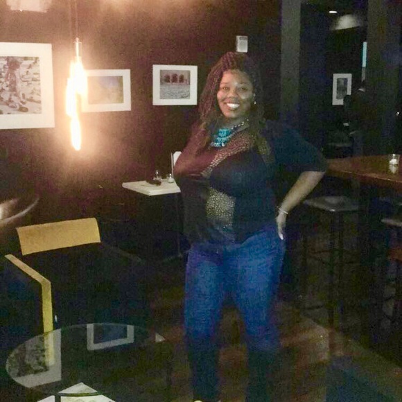 Profile Picture of Cherrell Franklin (@relliebootz) on Poshmark
